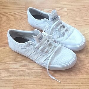Adidas size 7.5w